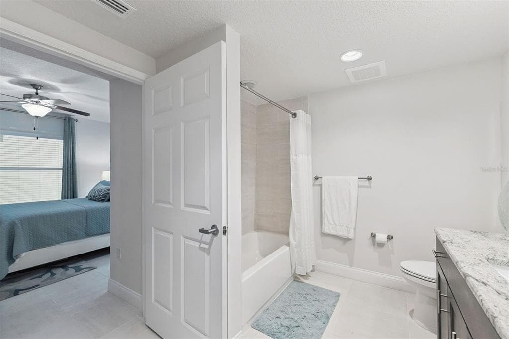 3721 S ATLANTIC AVENUE 1004 photo 23