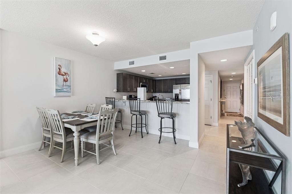 3721 S ATLANTIC AVENUE 1004 photo 11