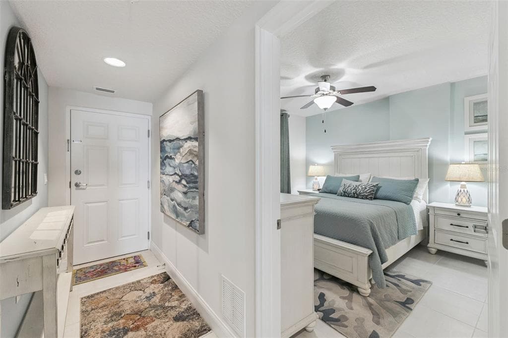3721 S ATLANTIC AVENUE 1004 photo 4