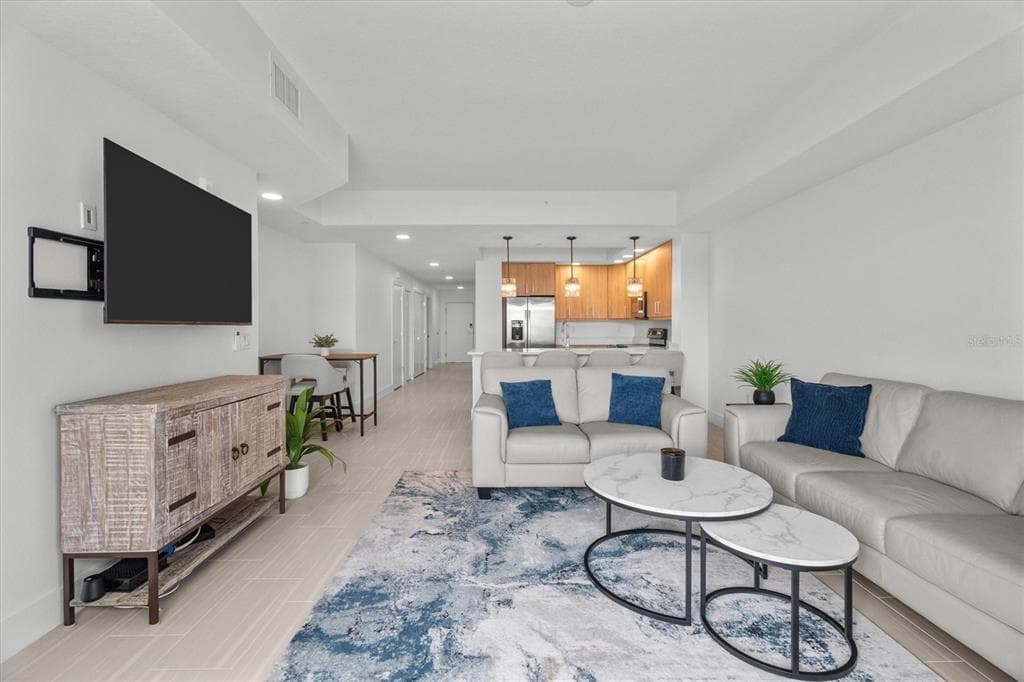 415 ISLAND WAY 311 photo 18