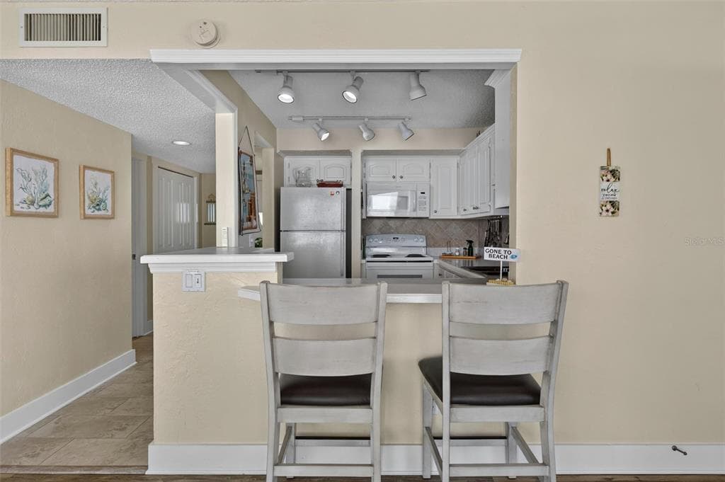 3047 S ATLANTIC AVENUE 705 photo 11