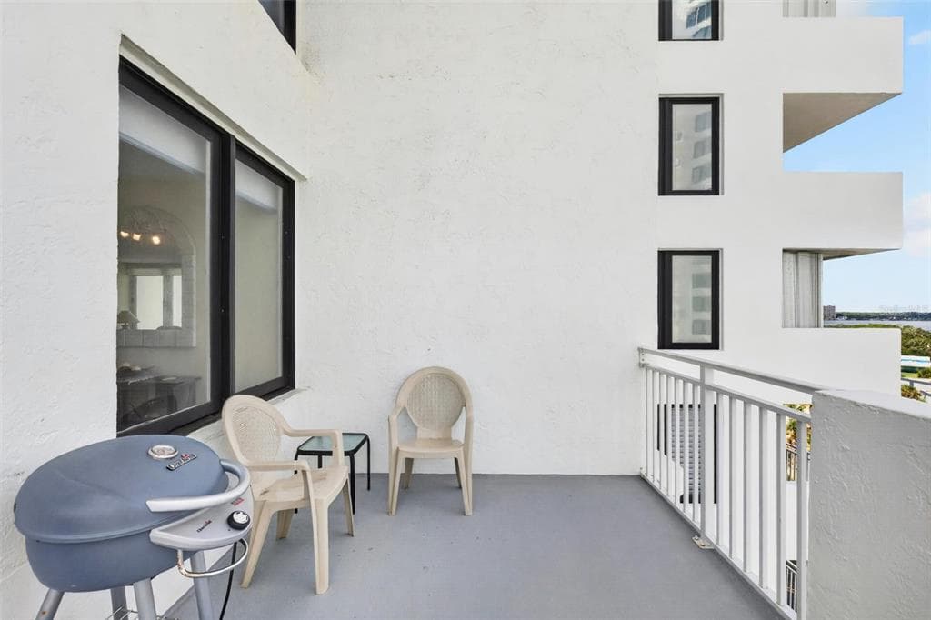 3047 S ATLANTIC AVENUE 705 photo 19