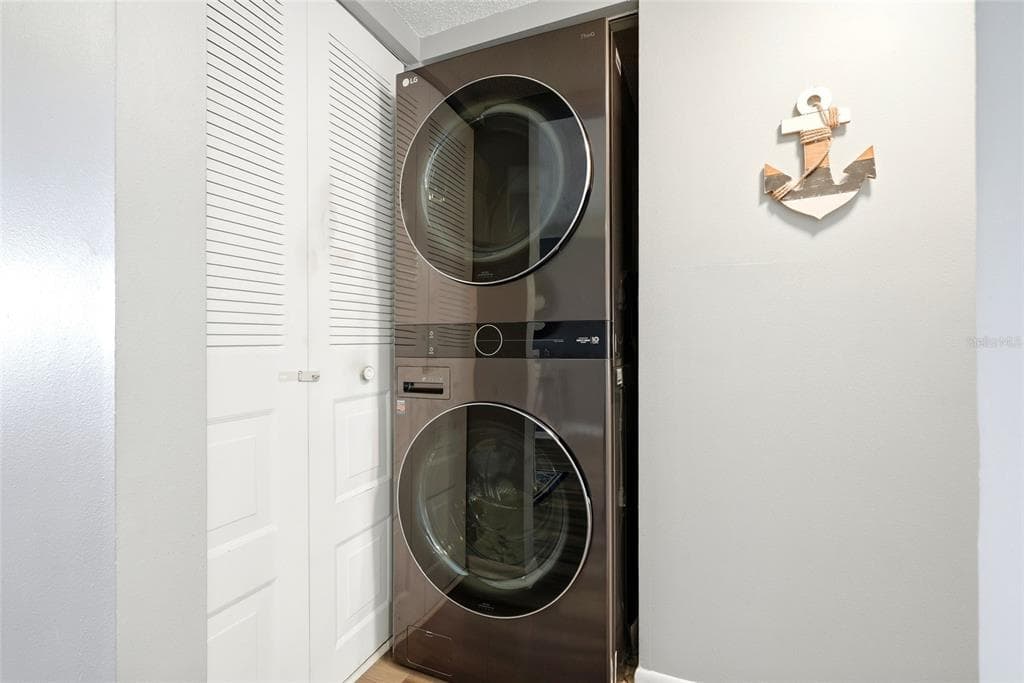 6105 PALMA DEL MAR BOULEVARD S 219 photo 14