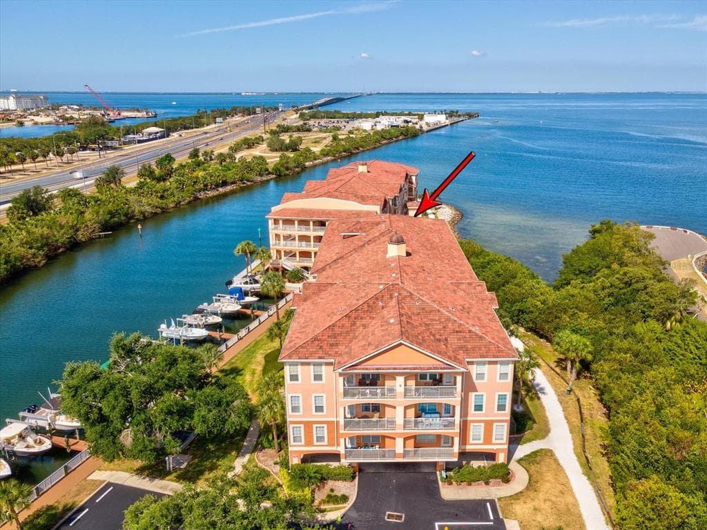 5000 CULBREATH KEY WAY #9-116 2