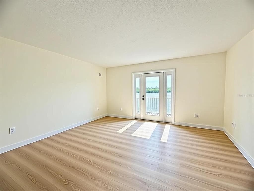 3751 POMPANO DRIVE SE 3751 photo 8
