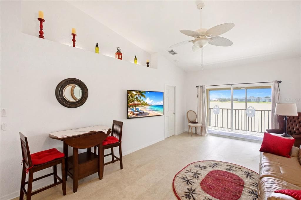 1512 RIO DE JANEIRO AVENUE 428 photo 6