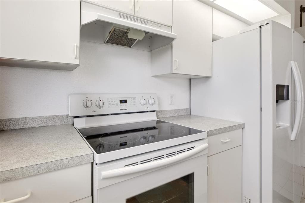 1512 RIO DE JANEIRO AVENUE 428 photo 12