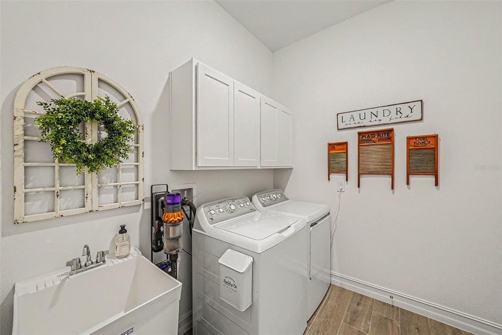 12840 BERGSTORM BAY DRIVE photo 22