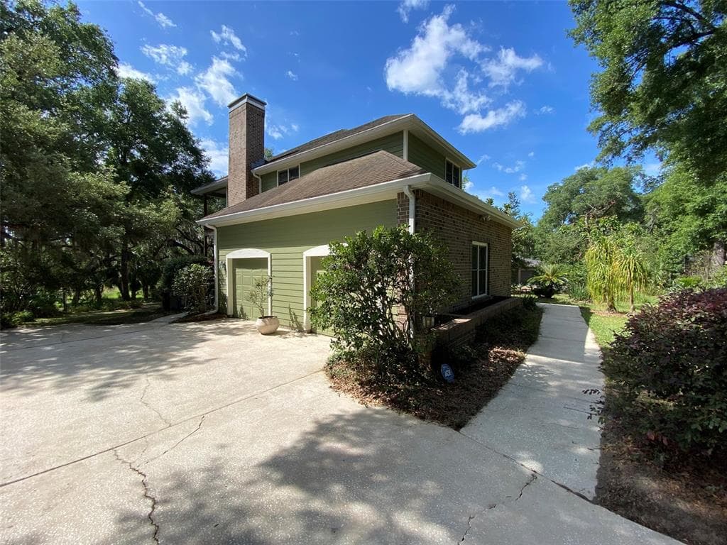 1016 LAKESIDE DR. DRIVE photo 8