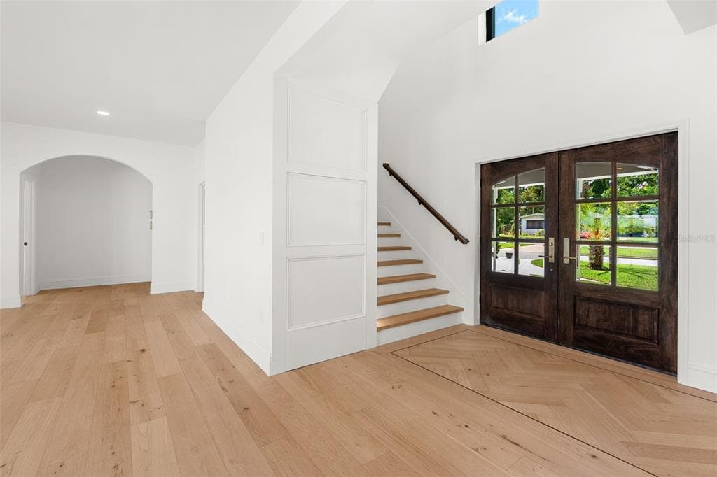 2501 TRENTWOOD BOULEVARD 5