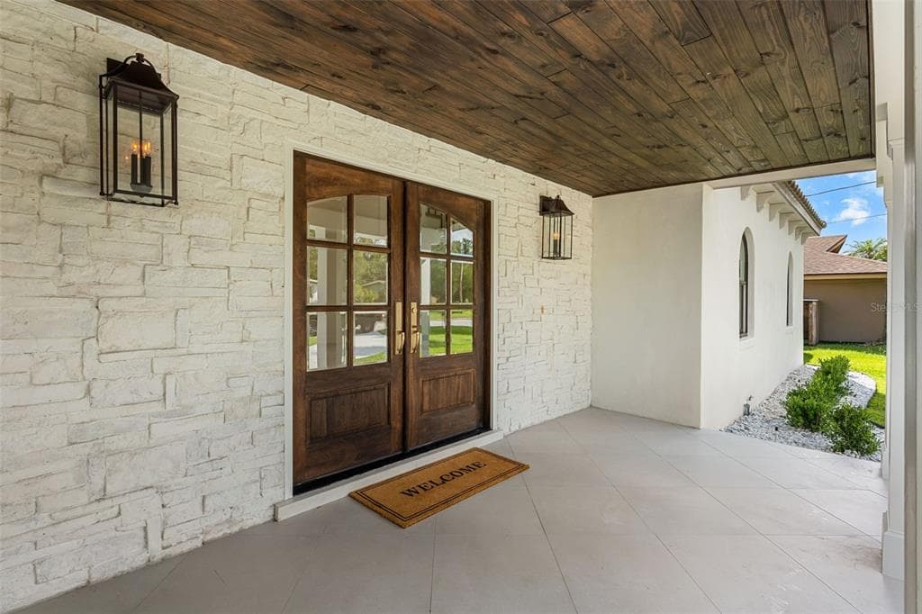 2501 TRENTWOOD BOULEVARD 4