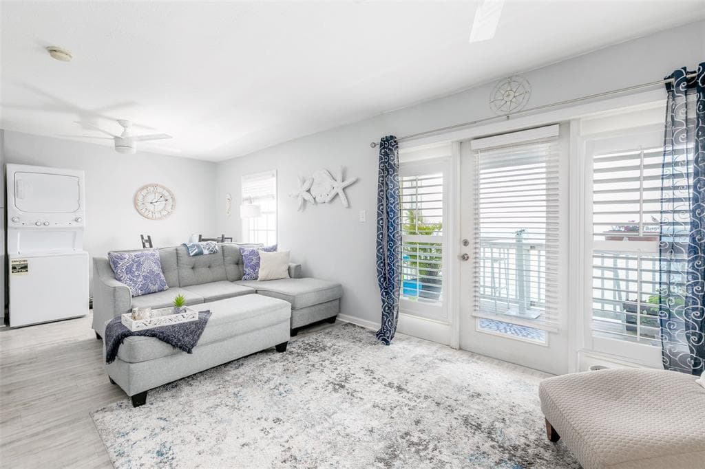 5118 COQUINA KEY DRIVE SE C photo 9