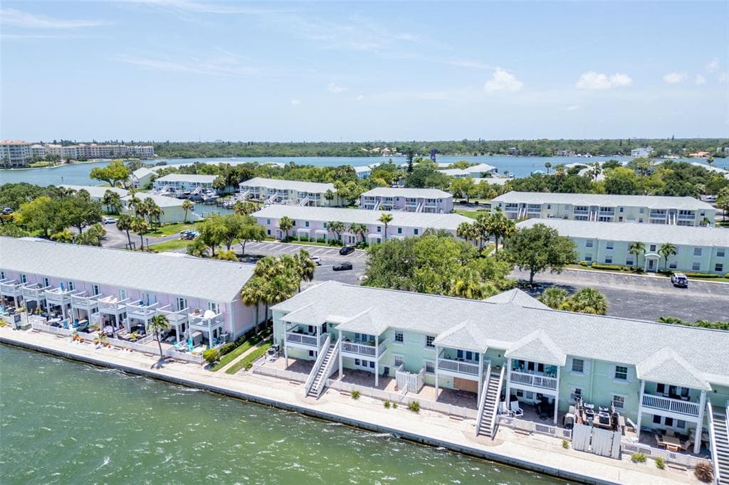 5118 COQUINA KEY DRIVE SE C photo 24