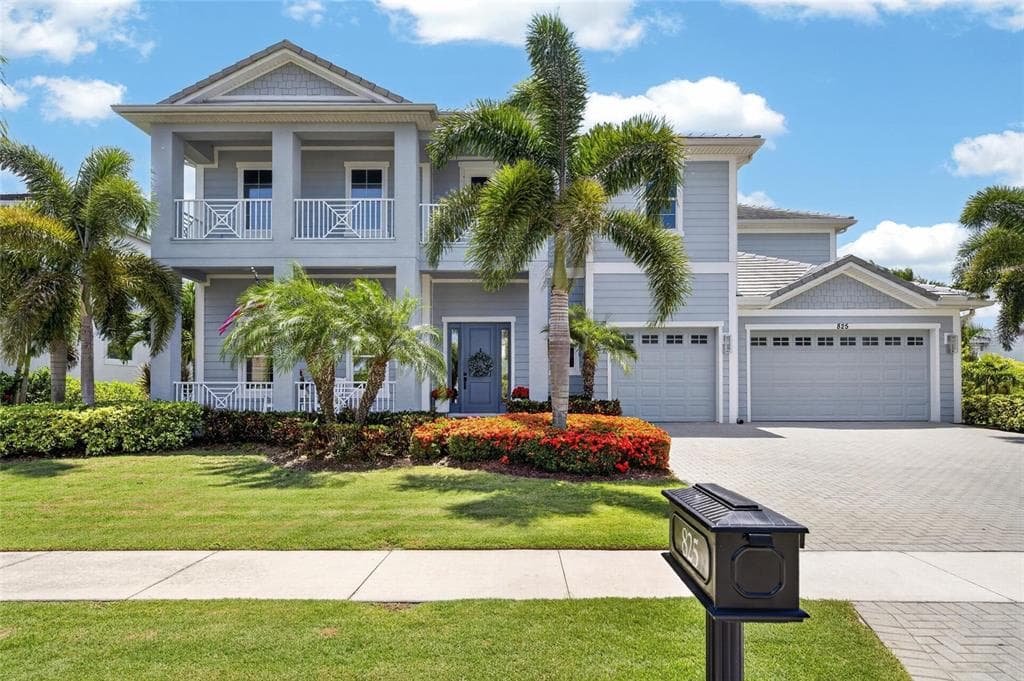 825 MANNS HARBOR DRIVE photo 1