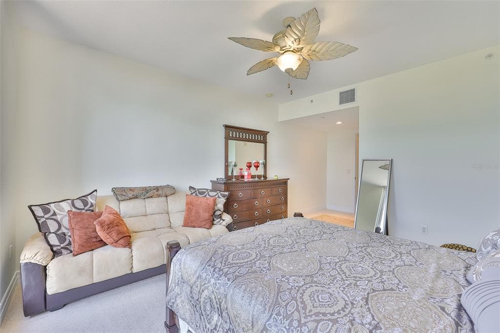 331 CLEVELAND STREET 702 photo 17