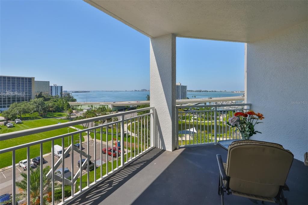 331 CLEVELAND STREET 702 photo 8