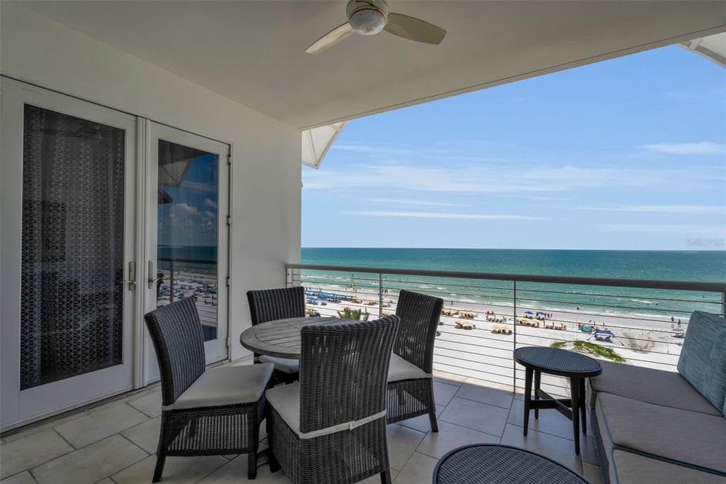 915 SEASIDE DRIVE 611 photo 16