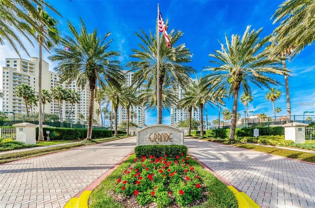 1180 GULF BOULEVARD 1703 photo 3