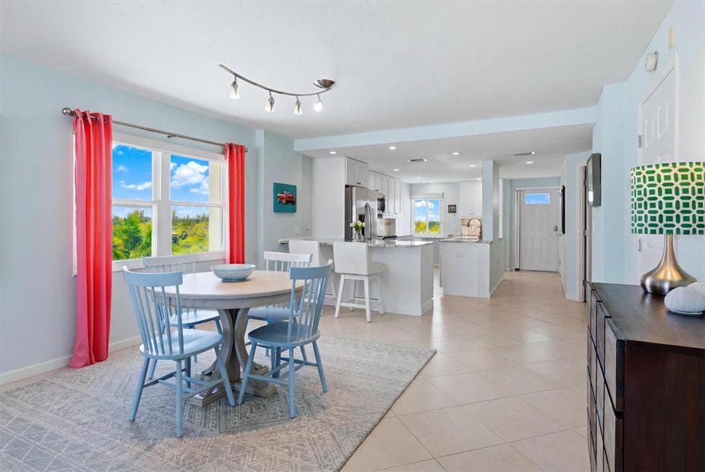 20 WHISPERING SANDS DRIVE 501 photo 16