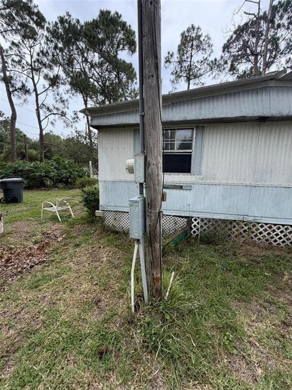 4560 POLK CITY ROAD photo 4