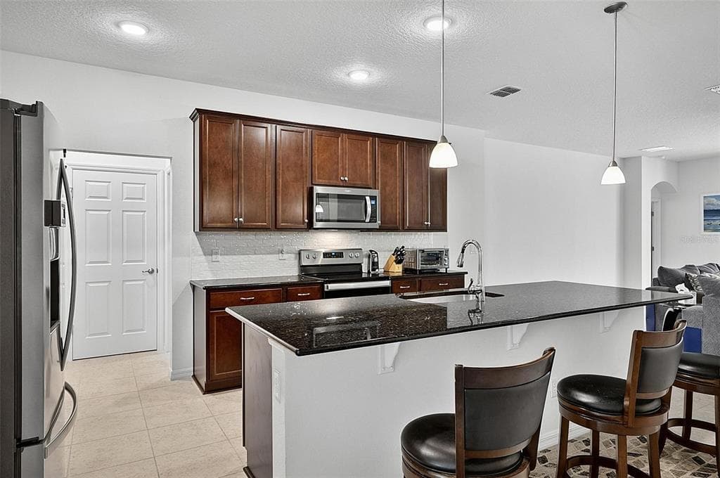 34 BUNKER HILL DRIVE photo 14