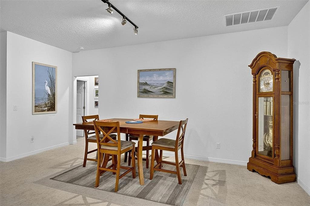 34 BUNKER HILL DRIVE photo 19