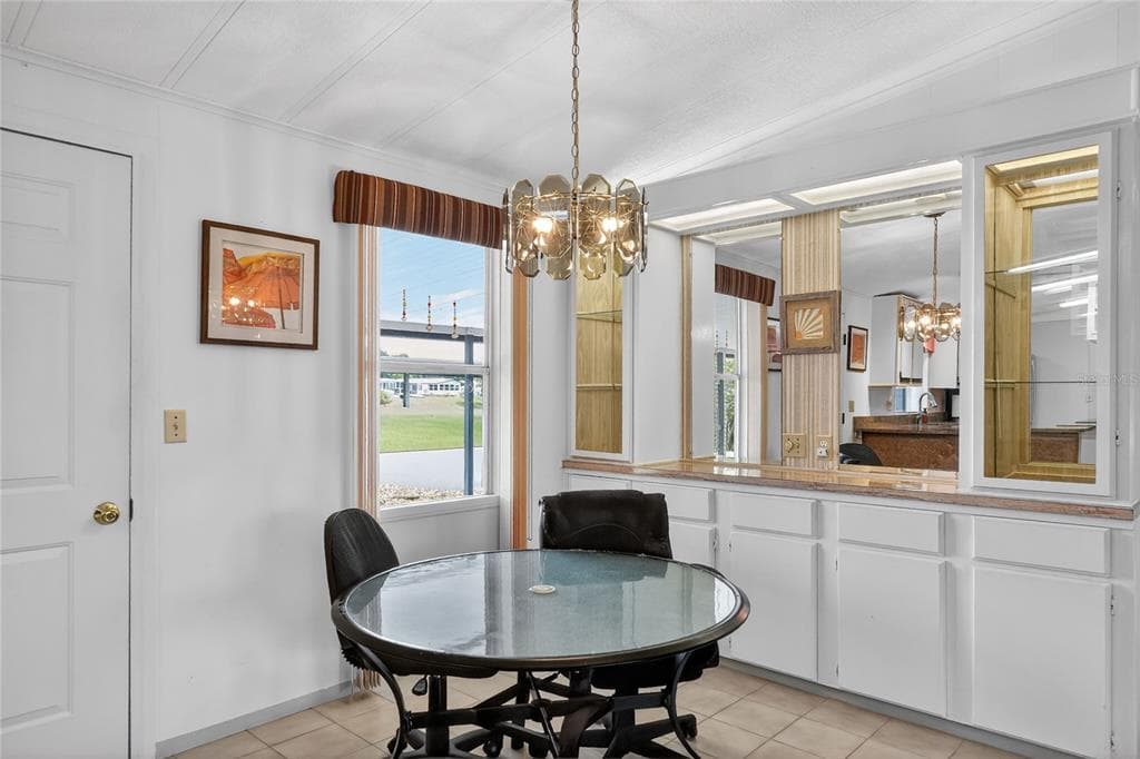 2055 S FLORAL AVENUE 246 photo 10