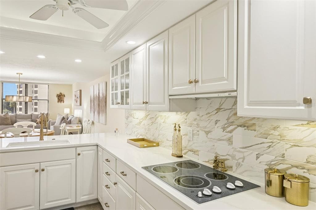 5780 MIDNIGHT PASS ROAD 407 photo 8
