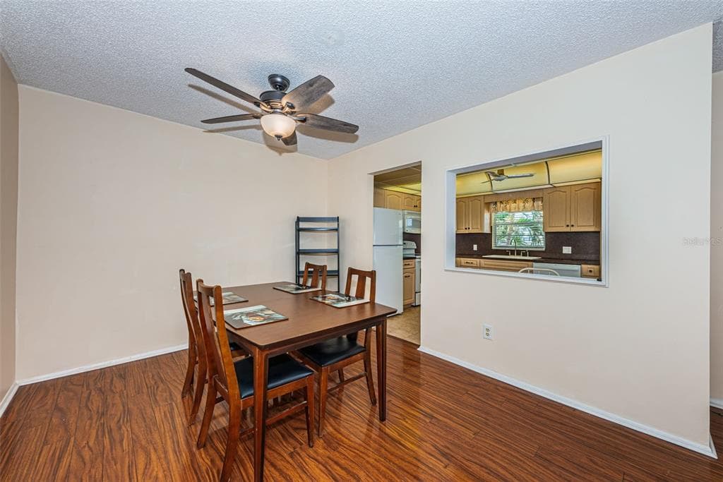 4700 COVE CIRCLE 208 photo 18