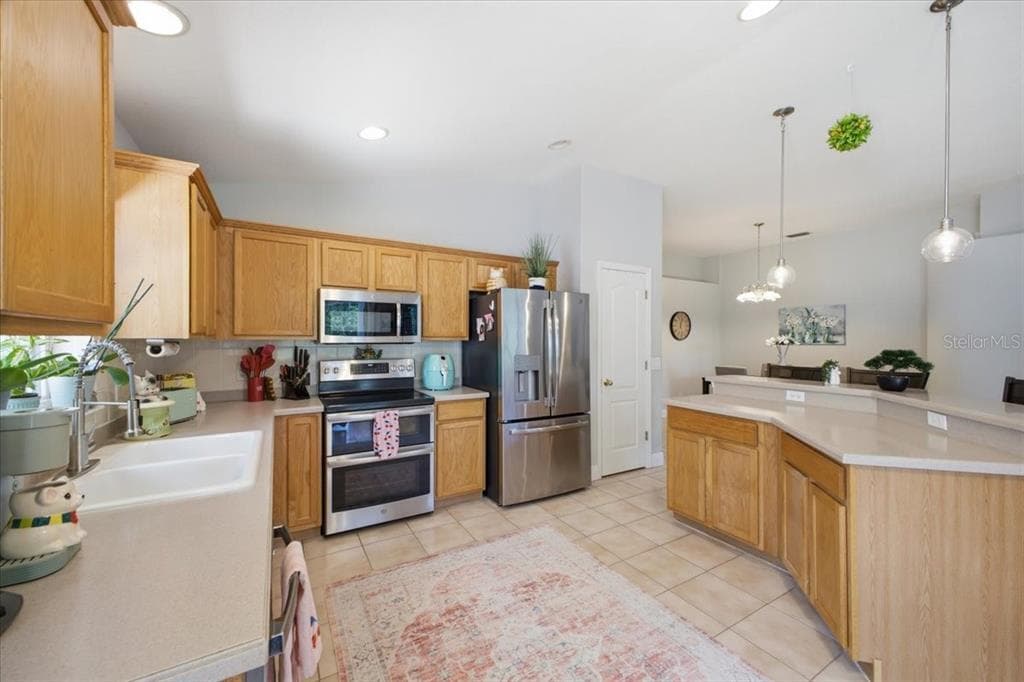 5231 LANSDOWNE WAY photo 10