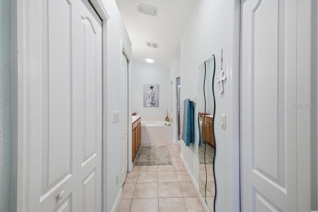 5231 LANSDOWNE WAY photo 18