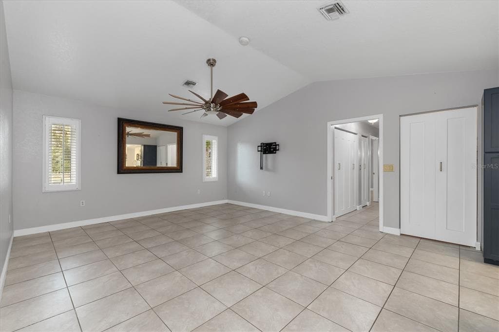 10033 STONECROP AVENUE photo 17