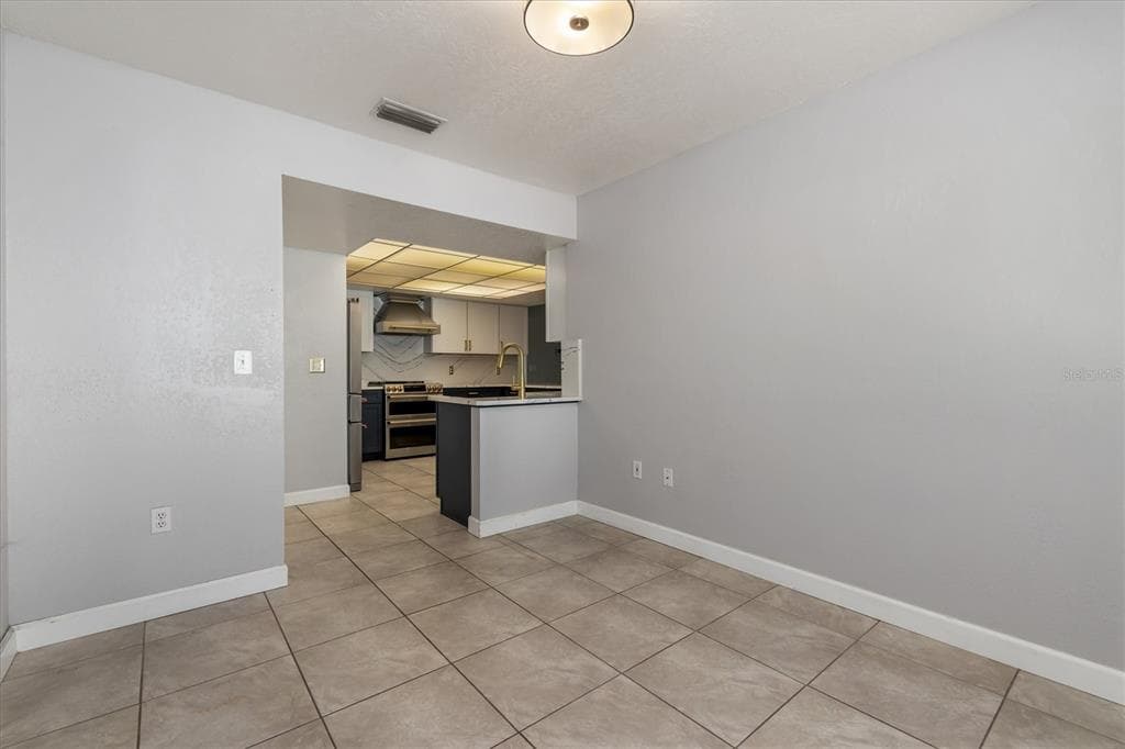 10033 STONECROP AVENUE photo 14