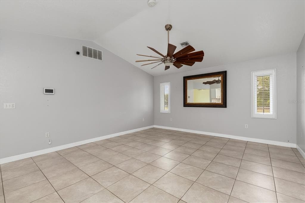 10033 STONECROP AVENUE photo 18