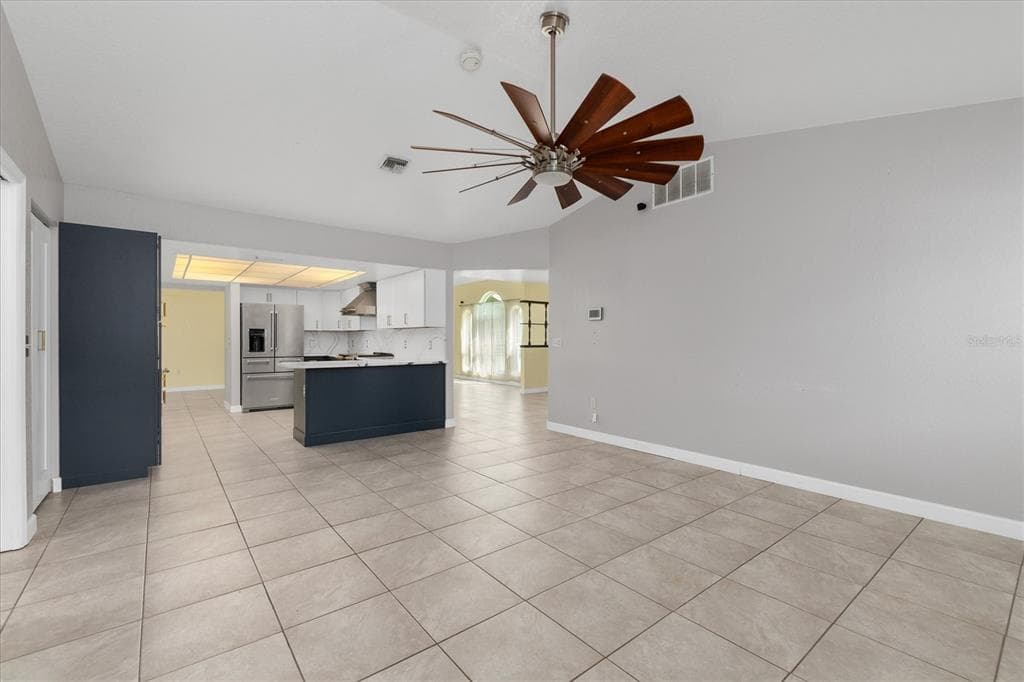 10033 STONECROP AVENUE photo 15