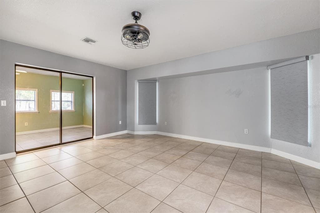 10033 STONECROP AVENUE photo 21