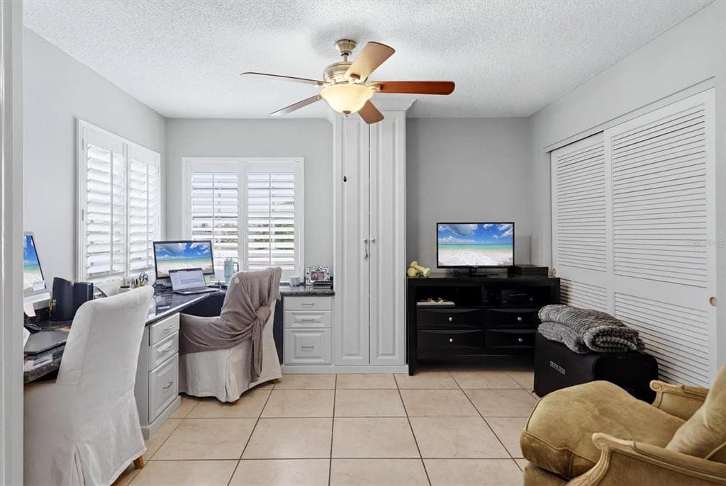 1103 EDGEWATER CIRCLE 1103 photo 14