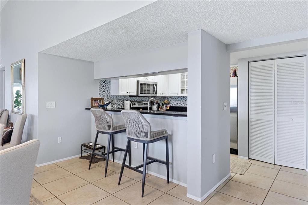 1103 EDGEWATER CIRCLE 1103 photo 11