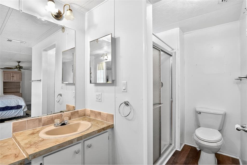 2055 S FLORAL AVENUE 296 photo 22