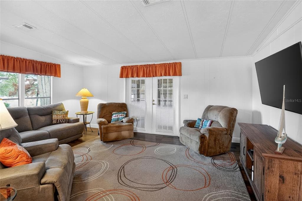 2055 S FLORAL AVENUE 296 photo 9