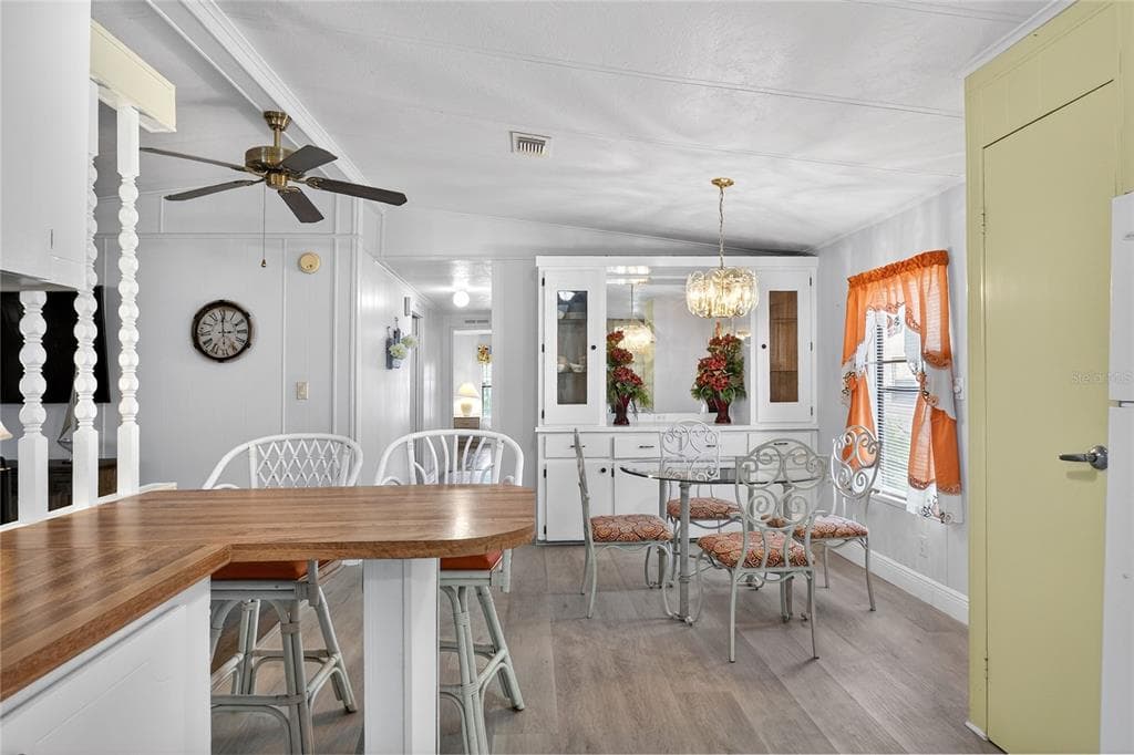 2055 S FLORAL AVENUE 296 photo 18
