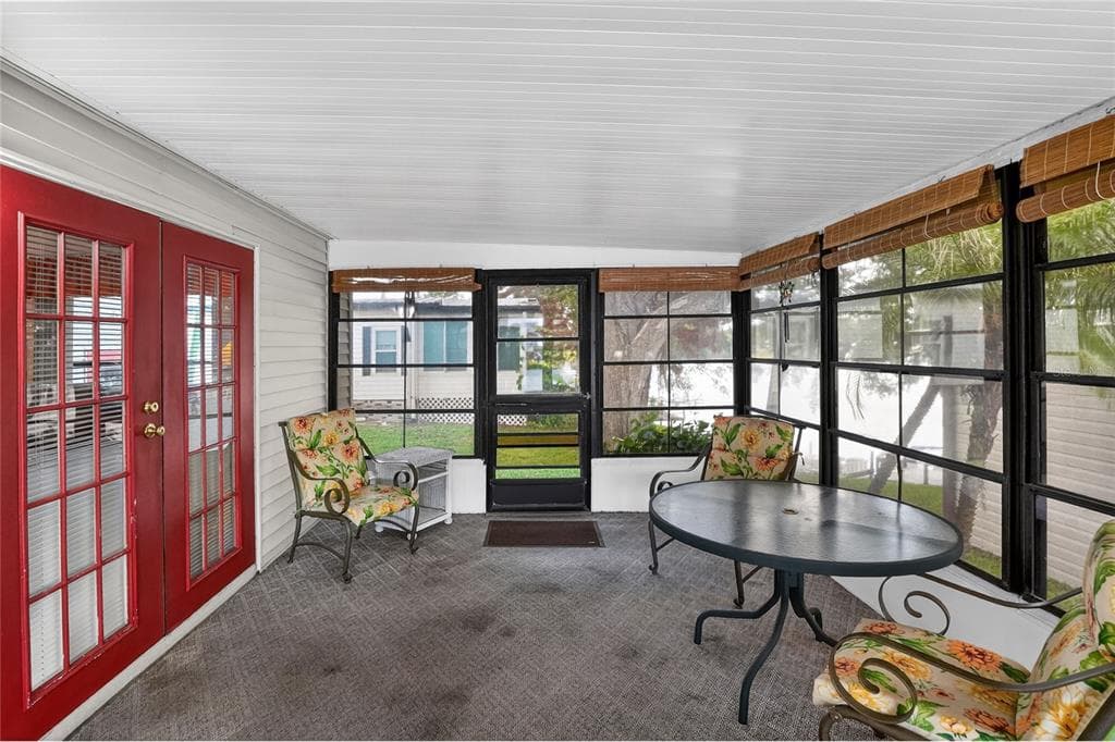2055 S FLORAL AVENUE 296 photo 8
