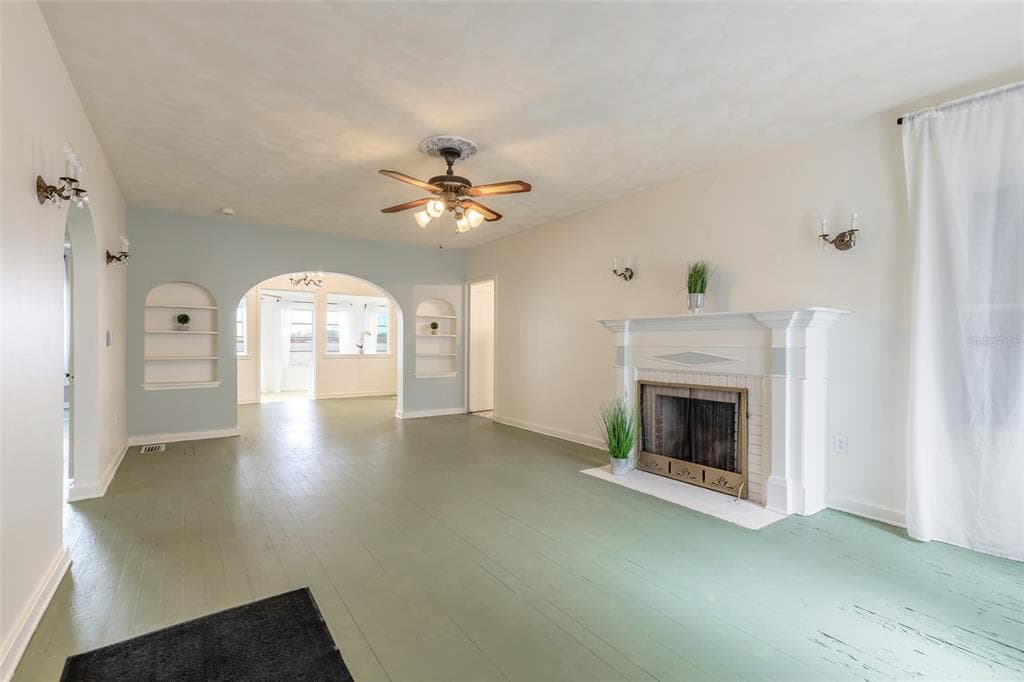 255 LEXINGTON DRIVE photo 6