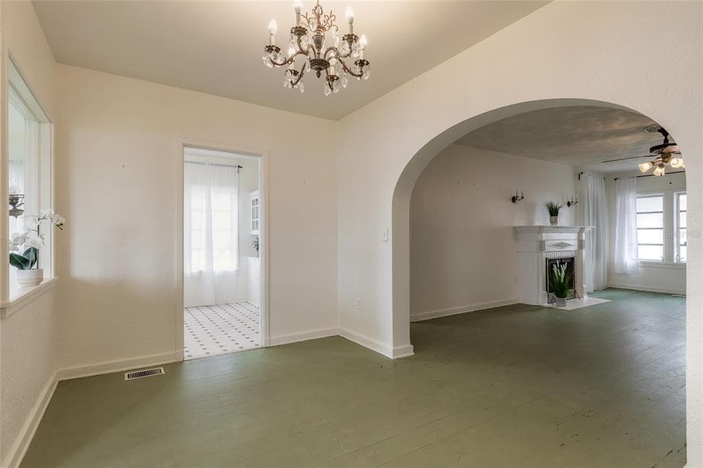 255 LEXINGTON DRIVE photo 11