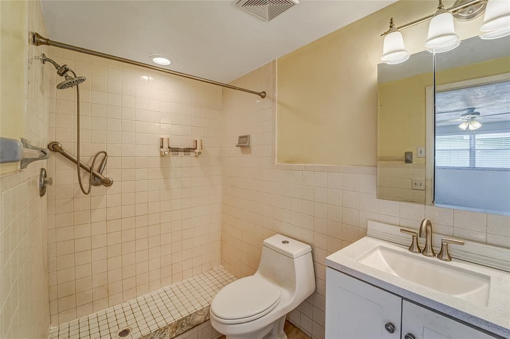 8542 BETTY STREET photo 22