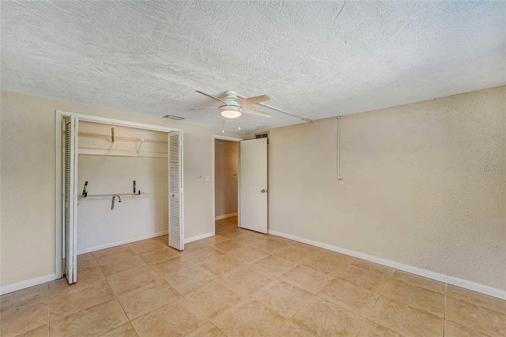 8542 BETTY STREET photo 21