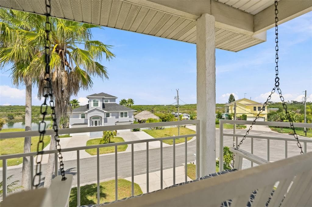 3342 TURKS CAP DRIVE photo 18