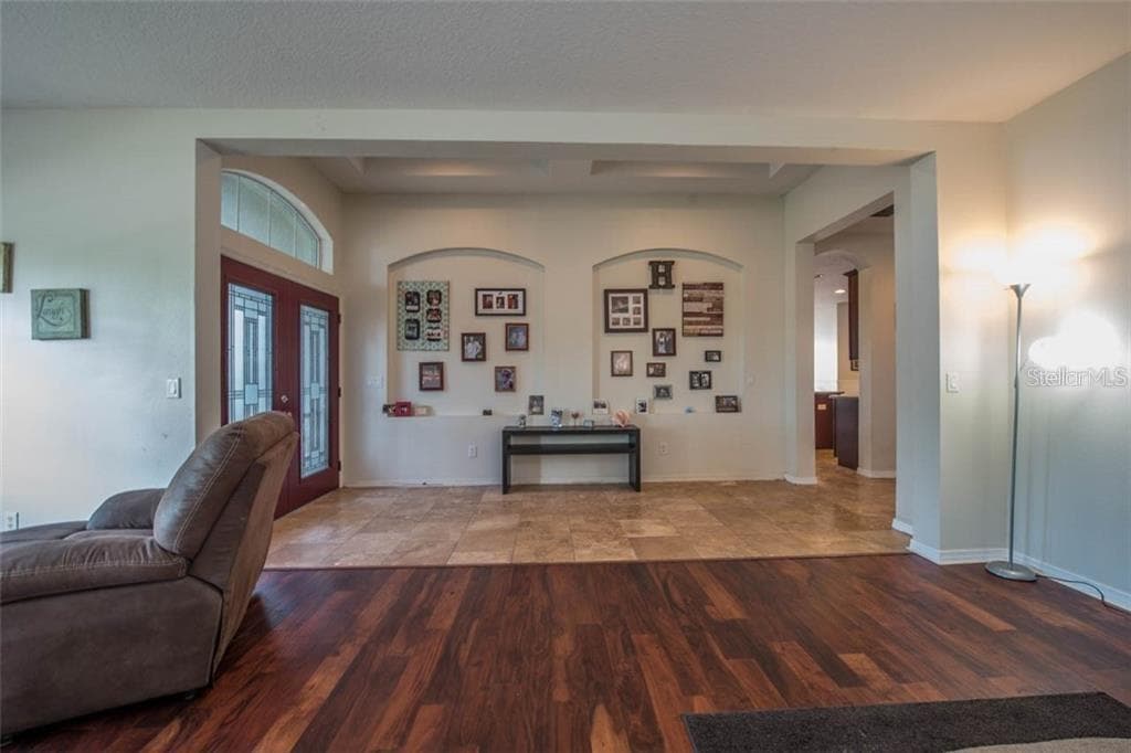 1742 MIRA LAGO CIRCLE photo 13