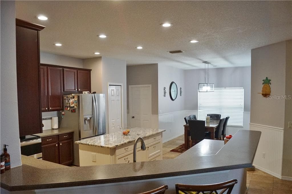 1742 MIRA LAGO CIRCLE photo 18