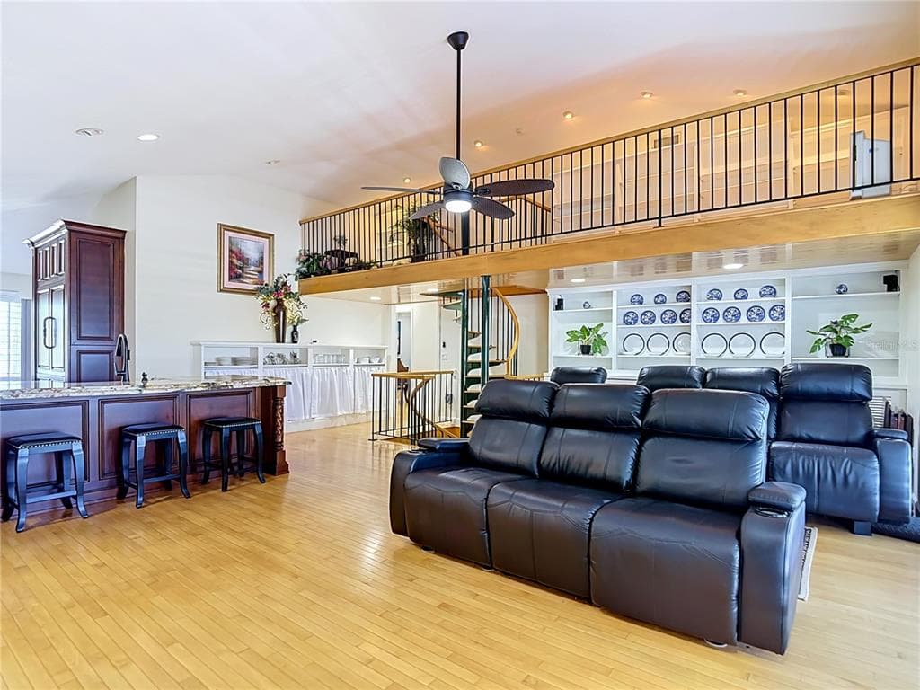 4146 DIAZ COURT photo 18